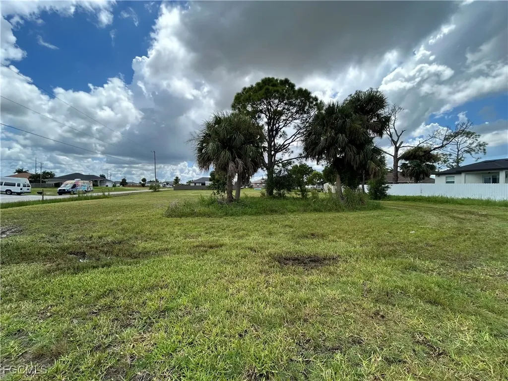 2014 NW 7th Terrace Cape Coral FL 33993