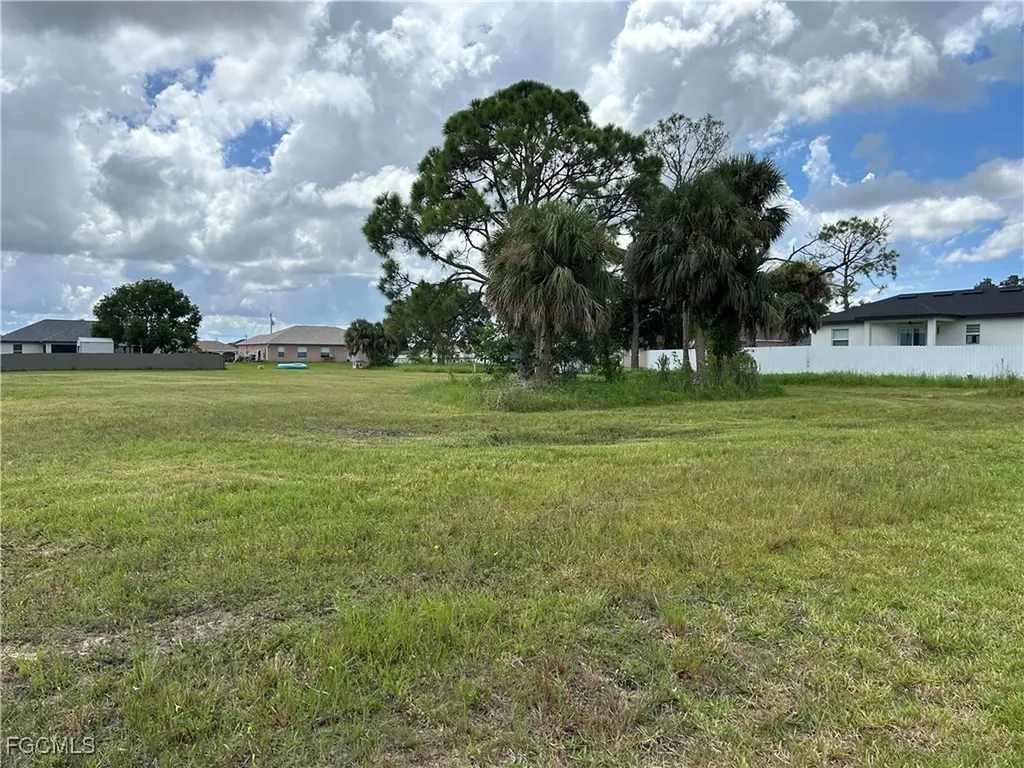 2014 NW 7th Terrace Cape Coral FL 33993