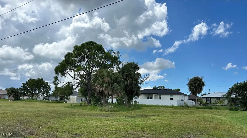 2014 NW 7th Terrace Cape Coral FL 33993