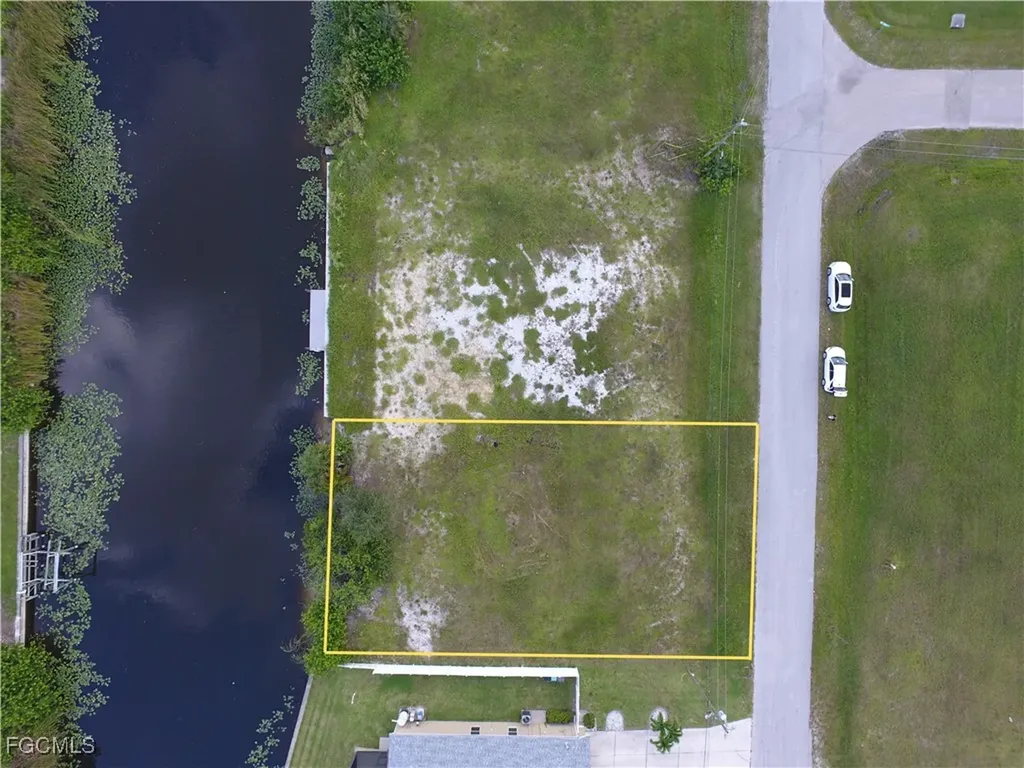 6 NW 29th Place Cape Coral FL 33993
