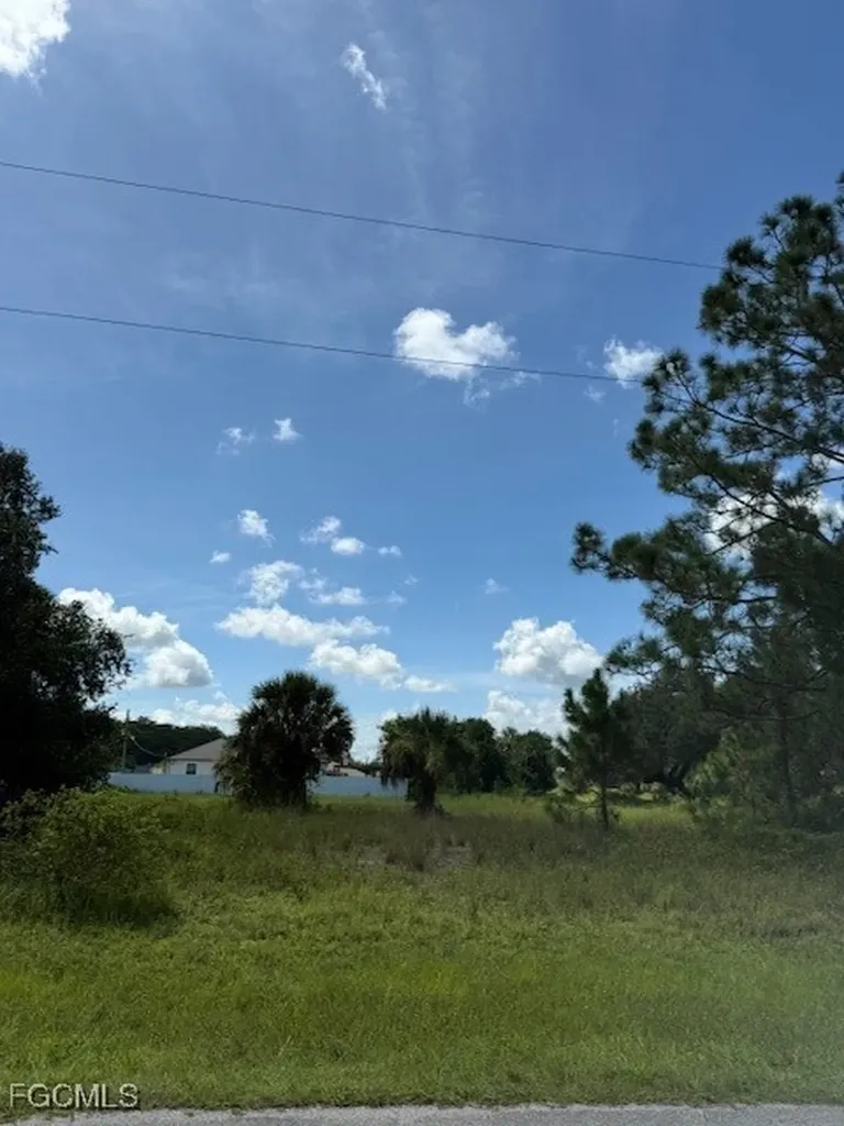 1345 Jabara Circle Labelle FL 33935