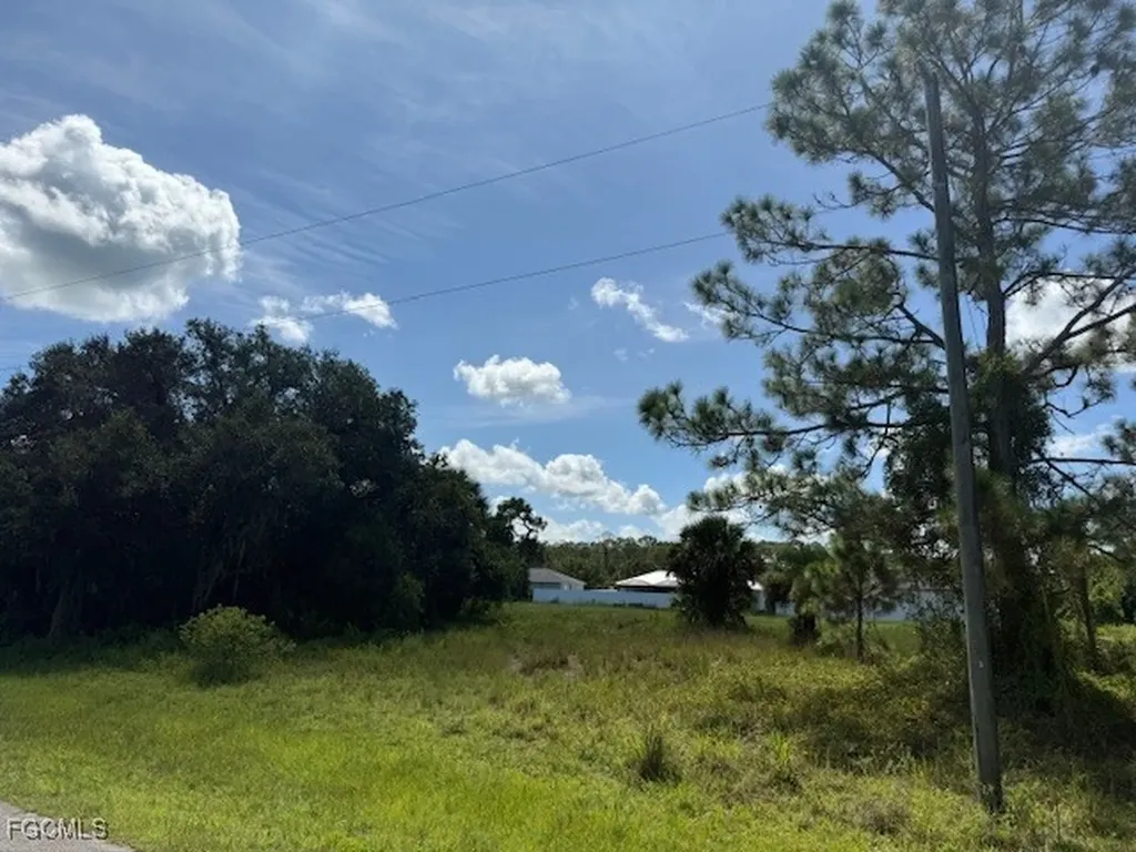 1345 Jabara Circle Labelle FL 33935