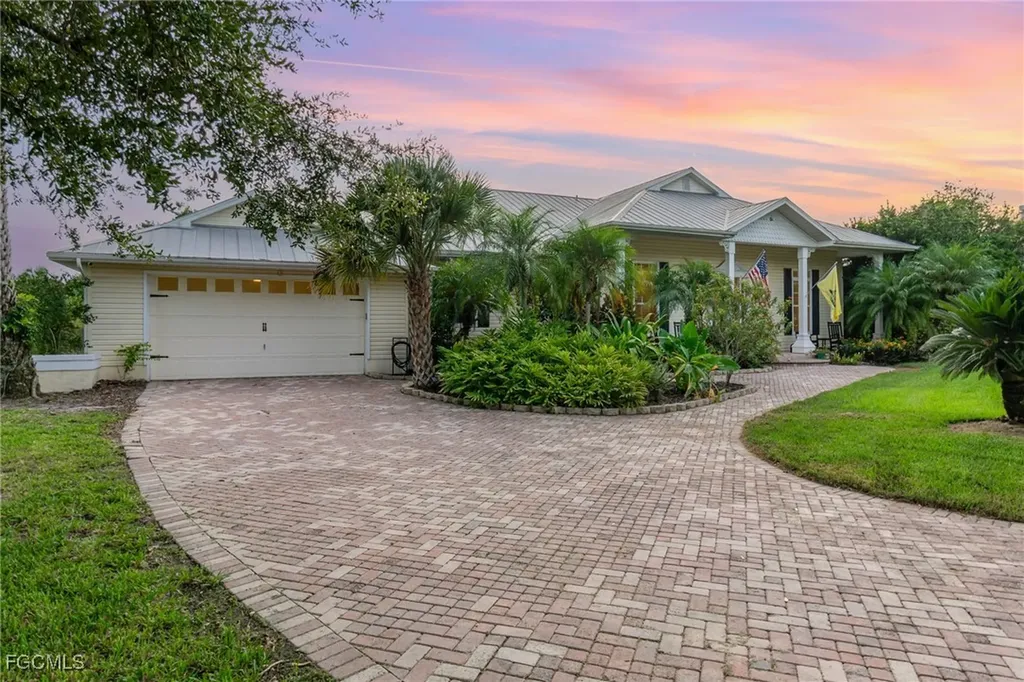 18161 Riverchase Court Alva FL 33920