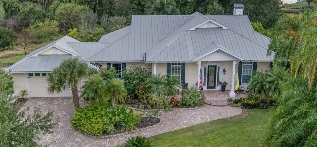 18161 Riverchase Court Alva FL 33920