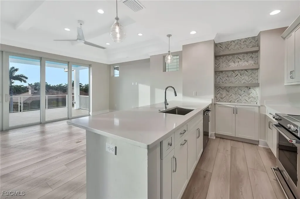 5870 Shell Cove Drive Cape Coral FL 33914