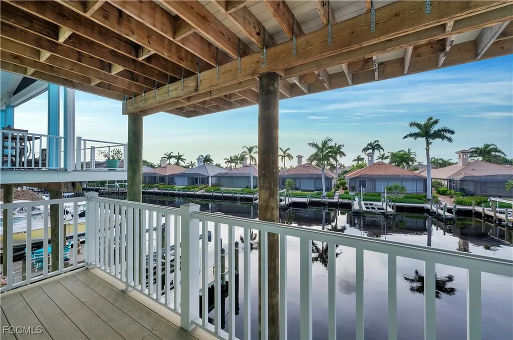 5870 Shell Cove Drive Cape Coral FL 33914