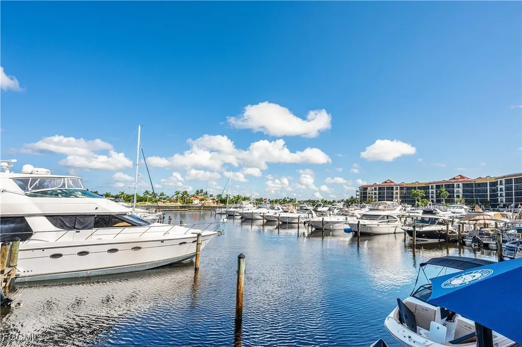 5870 Shell Cove Drive Cape Coral FL 33914