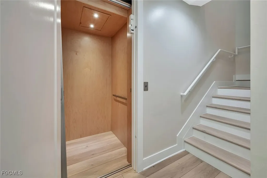 5870 Shell Cove Drive Cape Coral FL 33914