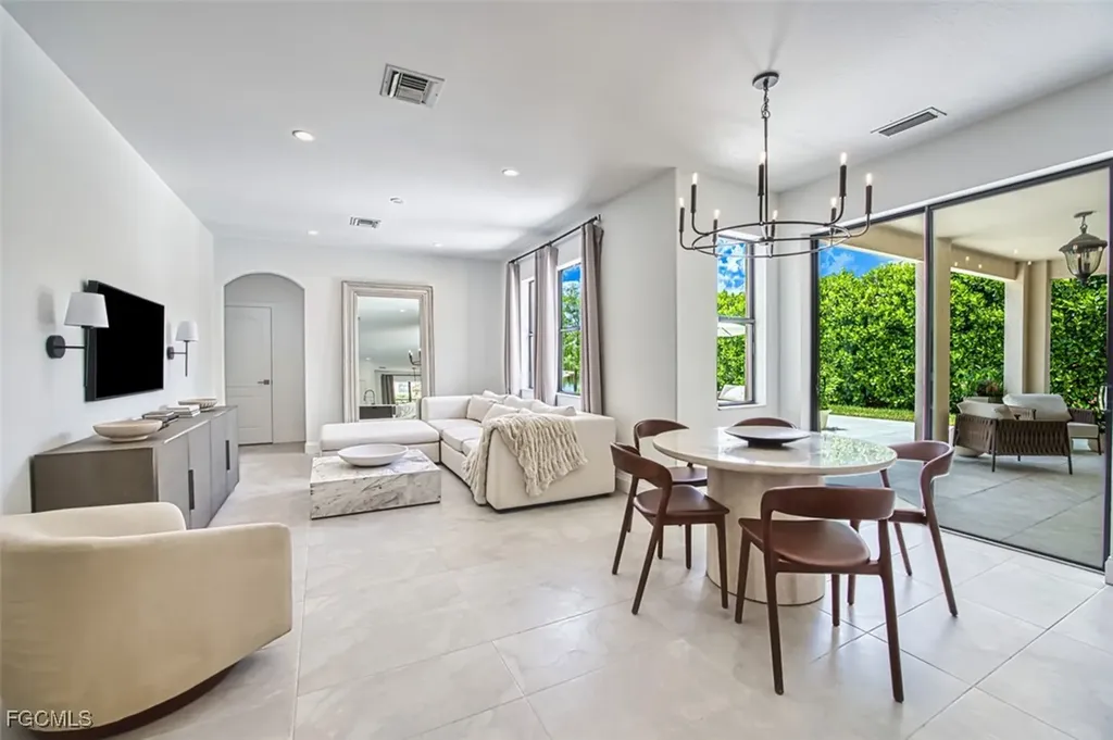 12460 Country Day Circle Fort Myers FL 33913