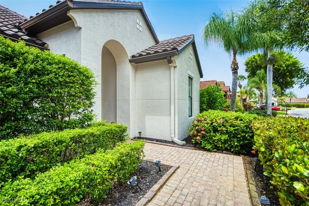 12460 Country Day Circle Fort Myers FL 33913