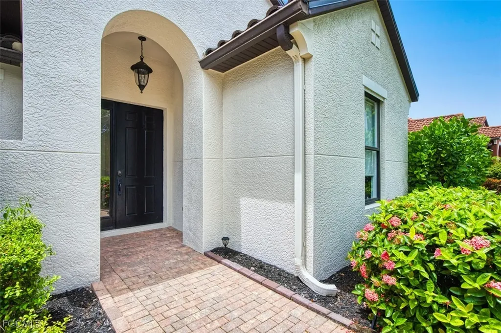 12460 Country Day Circle Fort Myers FL 33913