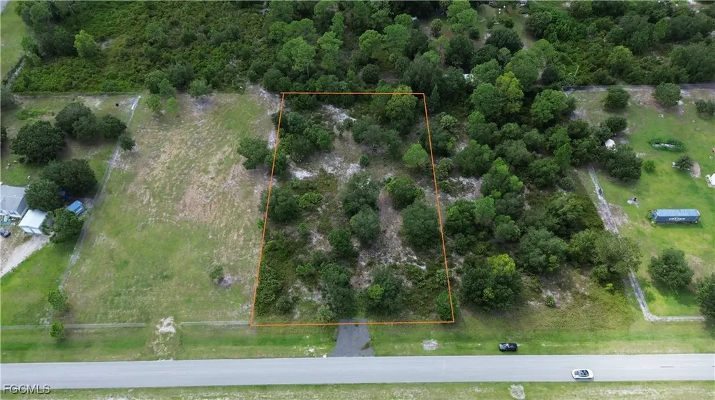 330 S Cabbage Palm Street Clewiston FL 33440