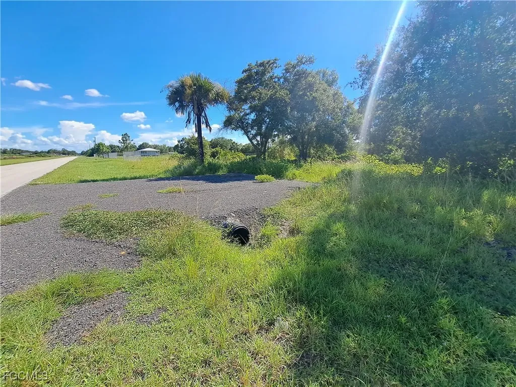 330 S Cabbage Palm Street Clewiston FL 33440