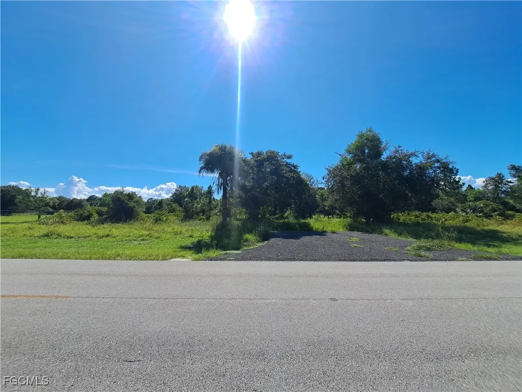 330 S Cabbage Palm Street Clewiston FL 33440