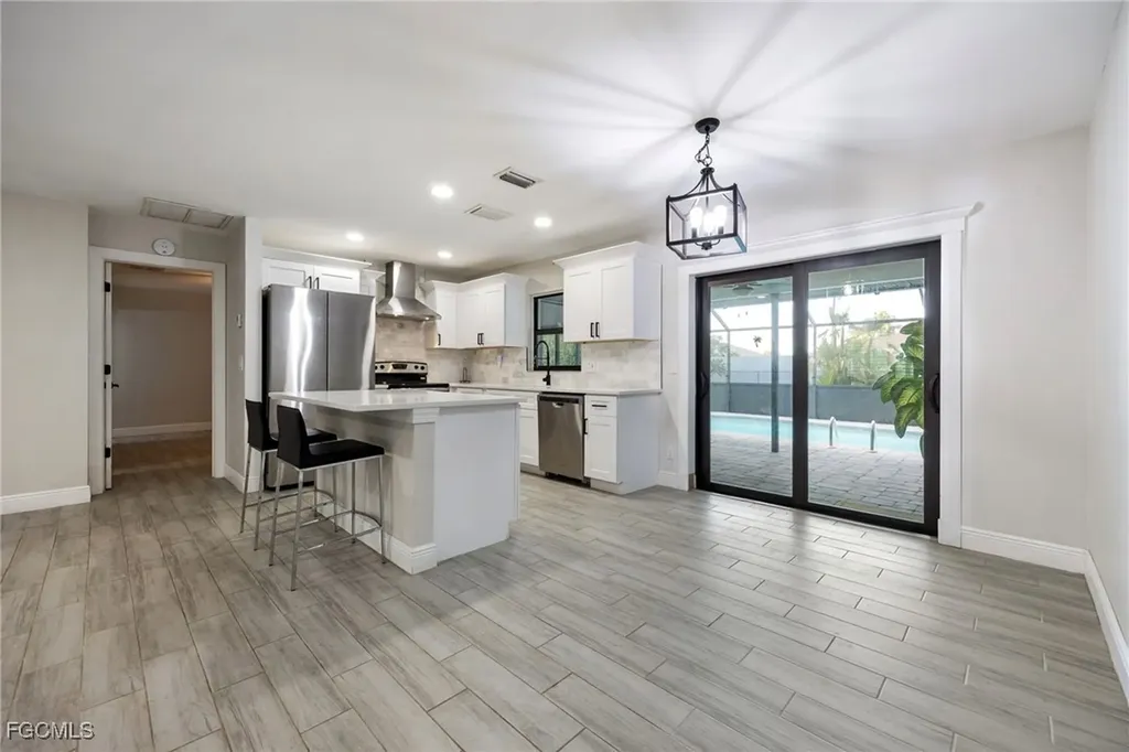 1432 SE 11th Street Cape Coral FL 33990