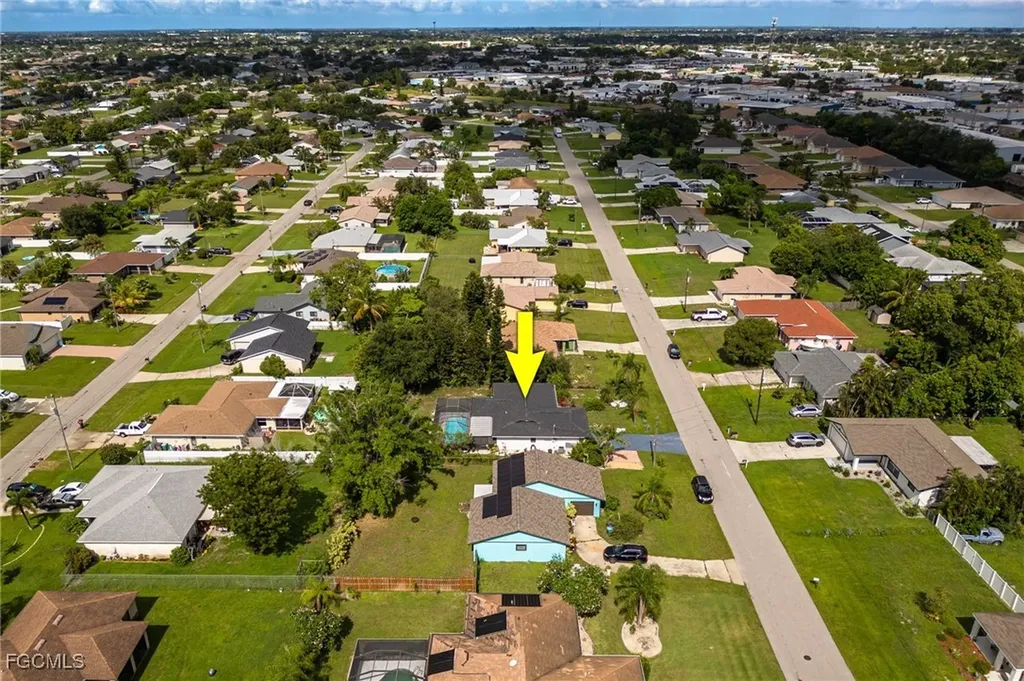 1432 SE 11th Street Cape Coral FL 33990