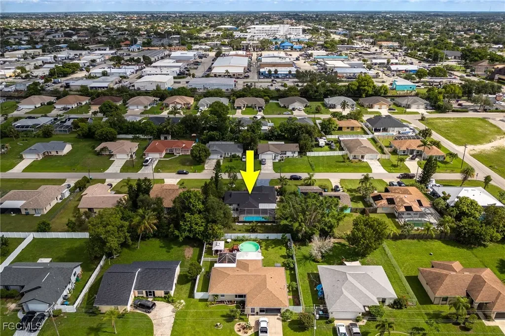 1432 SE 11th Street Cape Coral FL 33990
