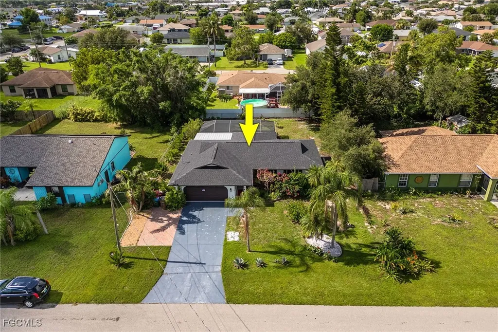 1432 SE 11th Street Cape Coral FL 33990