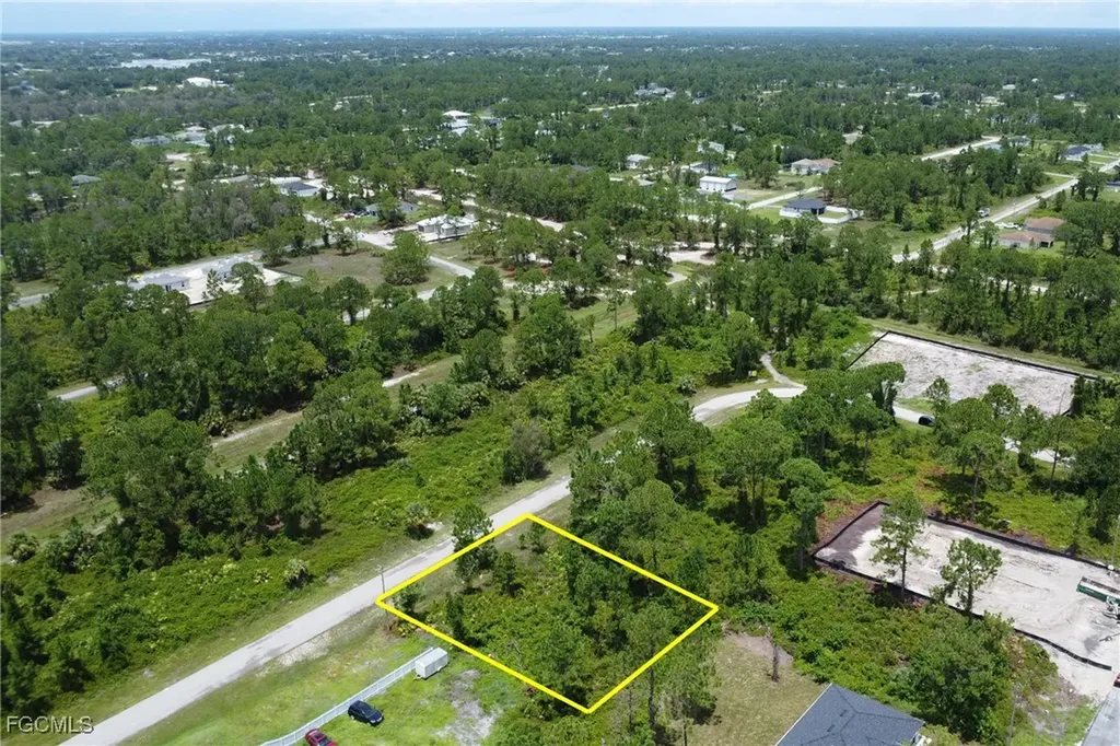 726 Pinecastle Drive Lehigh Acres FL 33974