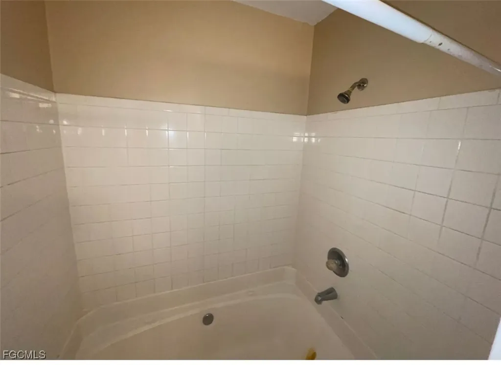 2609 13th Street SW Lehigh Acres FL 33976
