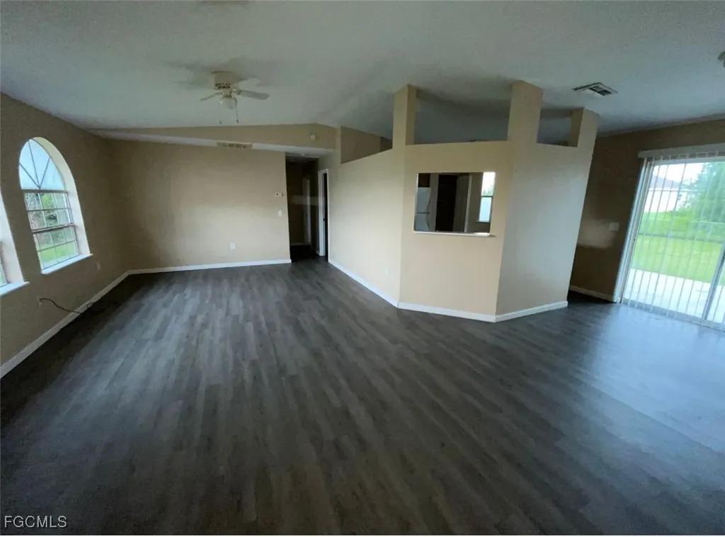 2609 13th Street SW Lehigh Acres FL 33976