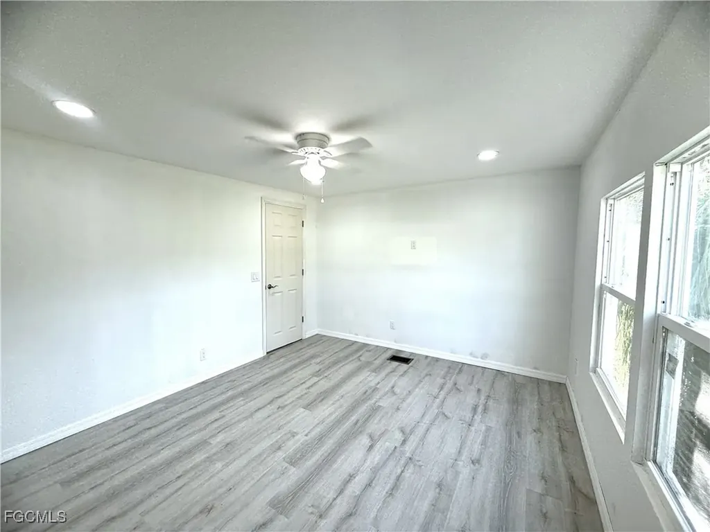 1982 Laurel Lane North Fort Myers FL 33917