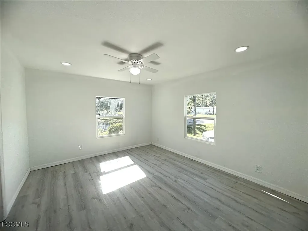 1982 Laurel Lane North Fort Myers FL 33917