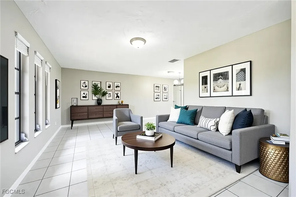 3430 SW 11th Avenue Cape Coral FL 33914