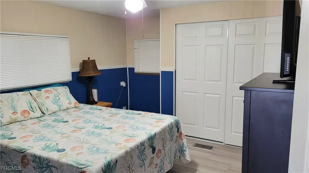 250 Hamlin Drive Fort Myers FL 33905