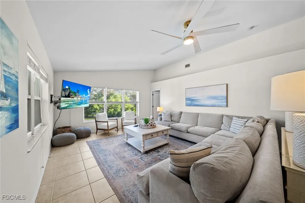 1309 SE 10th Terrace Cape Coral FL 33990