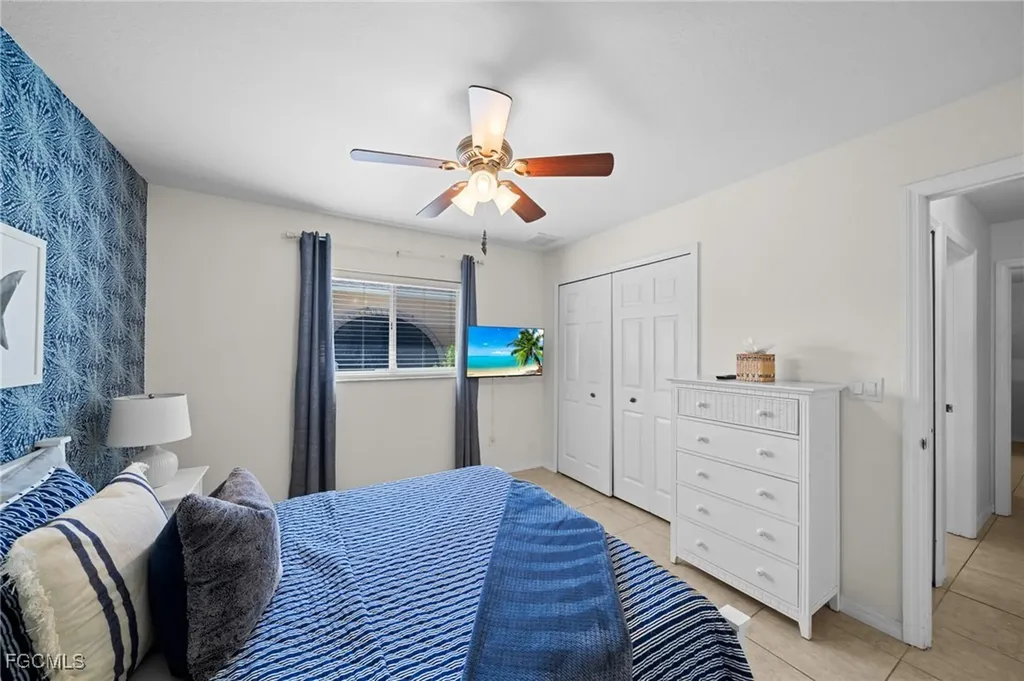 1309 SE 10th Terrace Cape Coral FL 33990