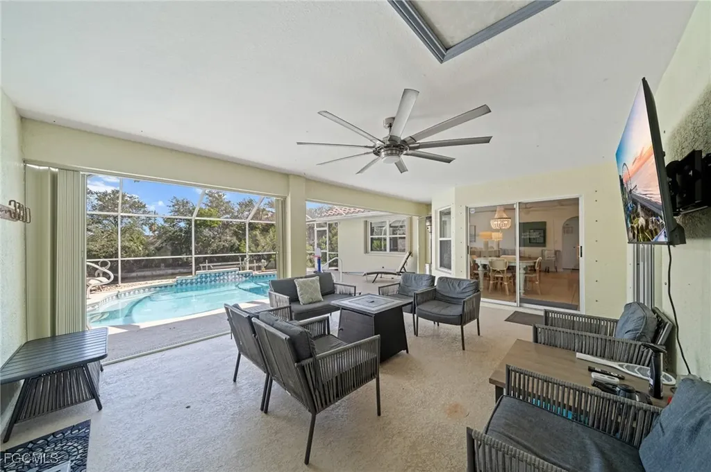 1309 SE 10th Terrace Cape Coral FL 33990