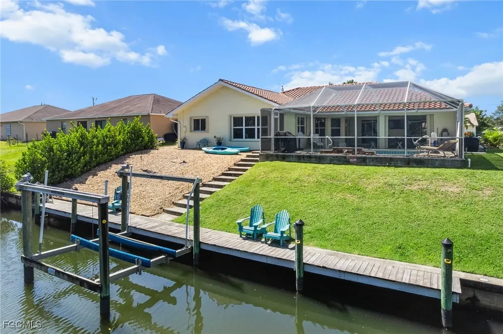 1309 SE 10th Terrace Cape Coral FL 33990