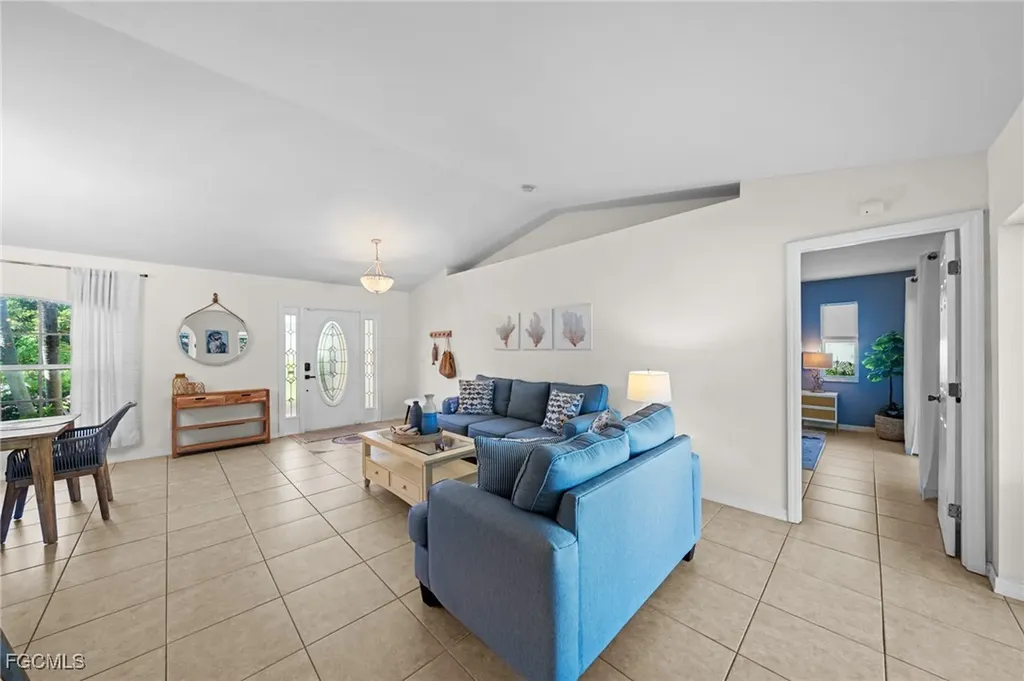 1309 SE 10th Terrace Cape Coral FL 33990