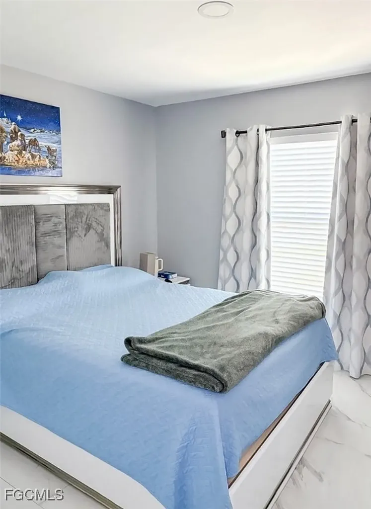 2914 NW 27th Street Cape Coral FL 33993