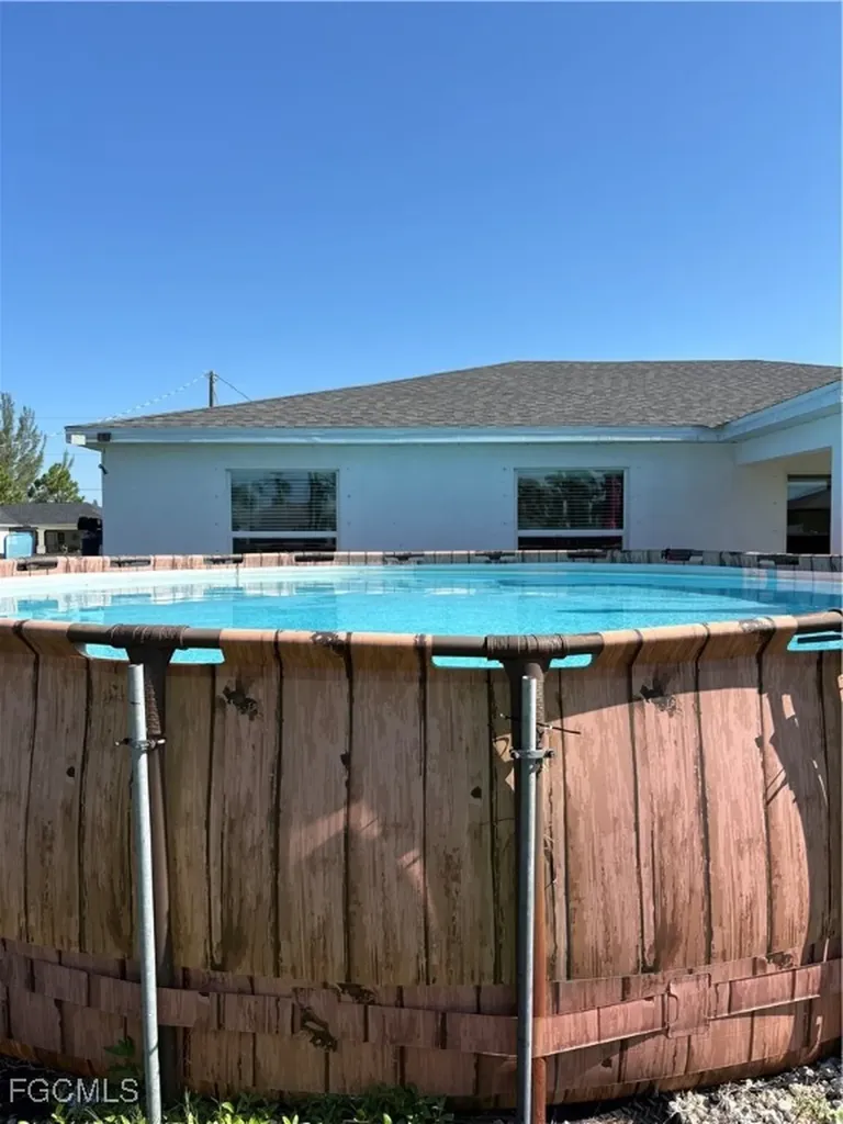 2914 NW 27th Street Cape Coral FL 33993