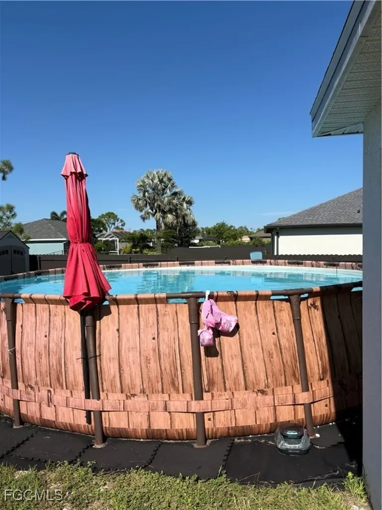 2914 NW 27th Street Cape Coral FL 33993