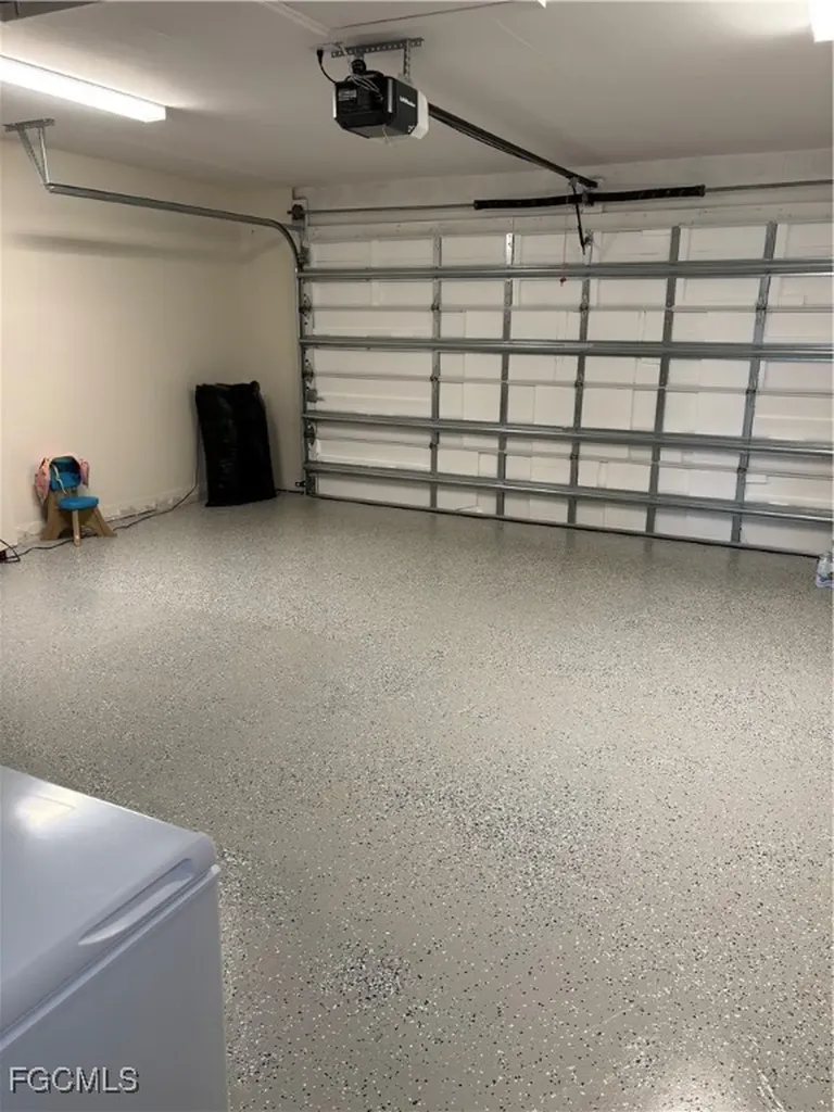 2914 NW 27th Street Cape Coral FL 33993