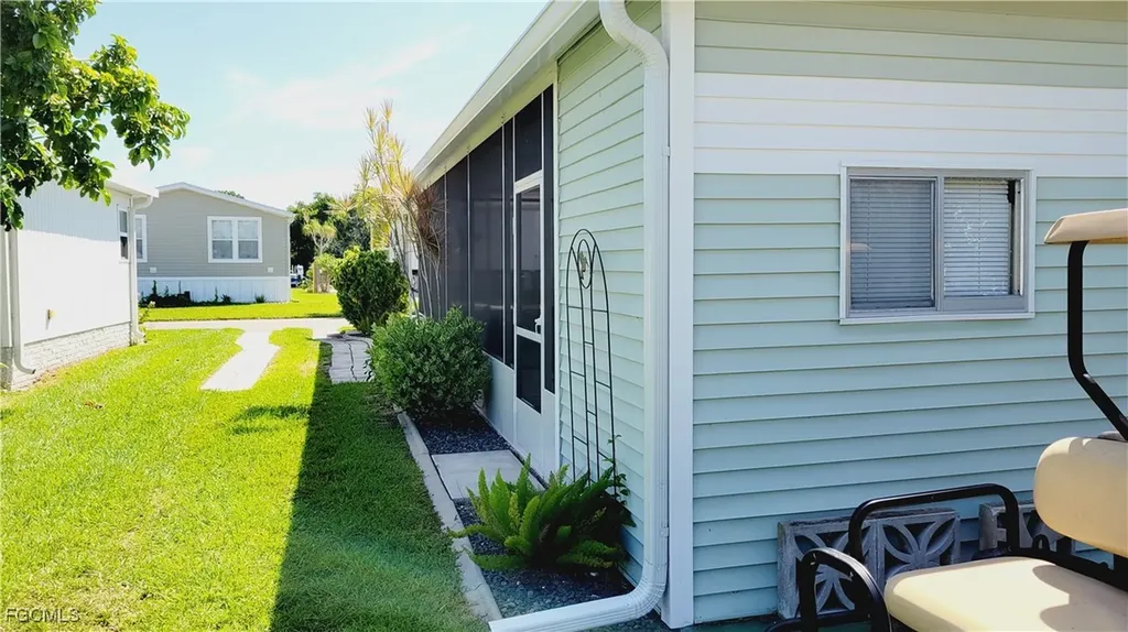 267 Shoreland Drive Fort Myers FL 33905