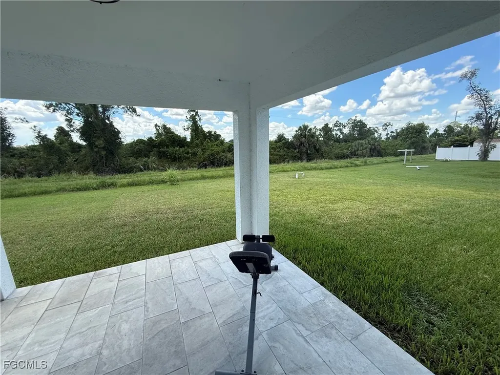 819 Alvin Avenue Lehigh Acres FL 33971