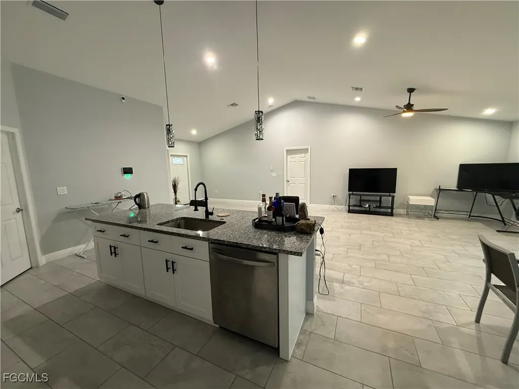 819 Alvin Avenue Lehigh Acres FL 33971