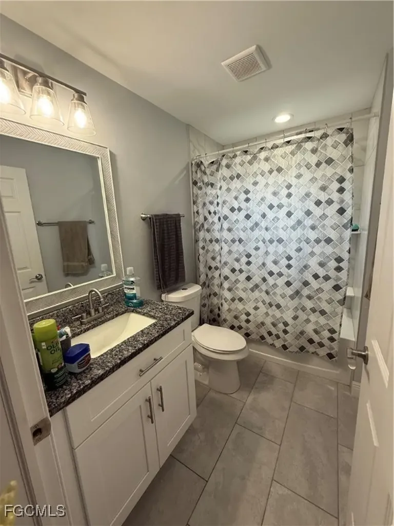 819 Alvin Avenue Lehigh Acres FL 33971