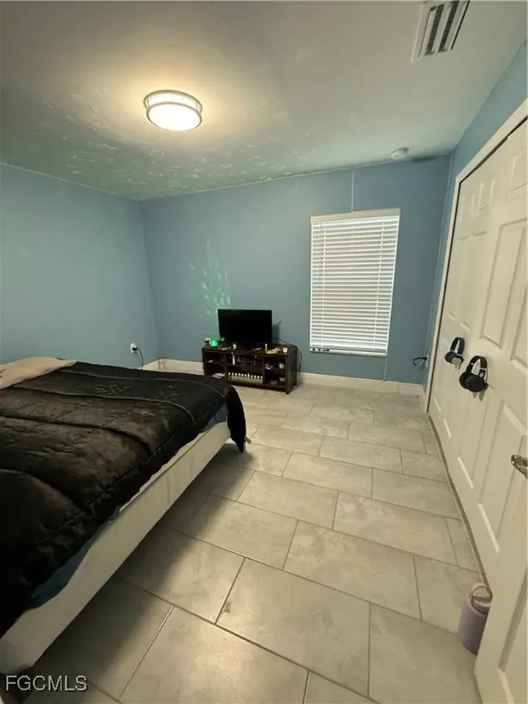 819 Alvin Avenue Lehigh Acres FL 33971