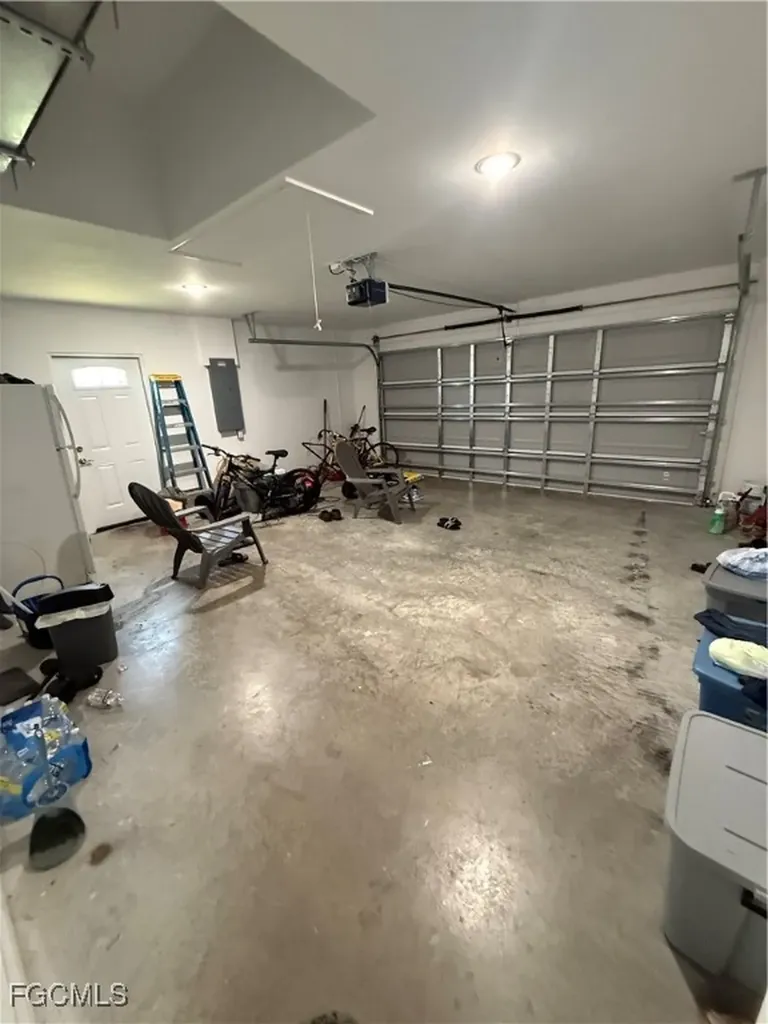 819 Alvin Avenue Lehigh Acres FL 33971