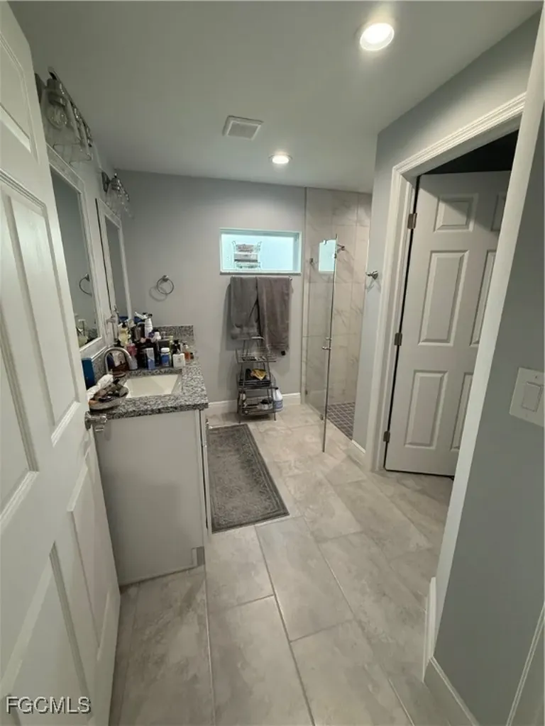 819 Alvin Avenue Lehigh Acres FL 33971