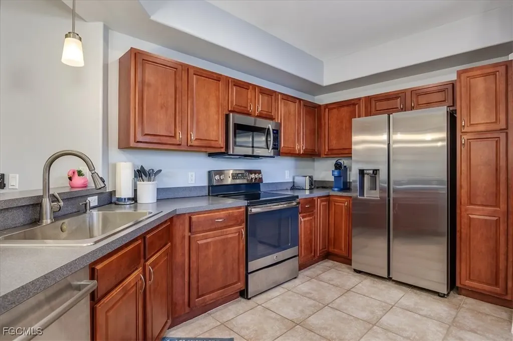 9611 Hemingway Lane Fort Myers FL 33913
