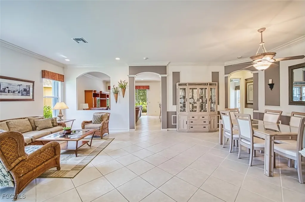 20084 Castlemaine Avenue Estero FL 33928