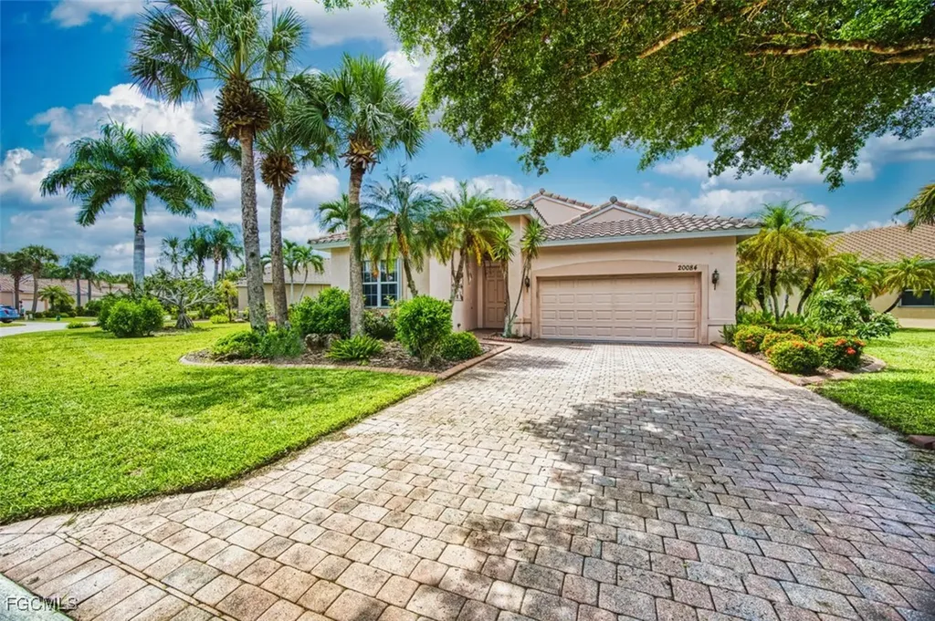 20084 Castlemaine Avenue Estero FL 33928