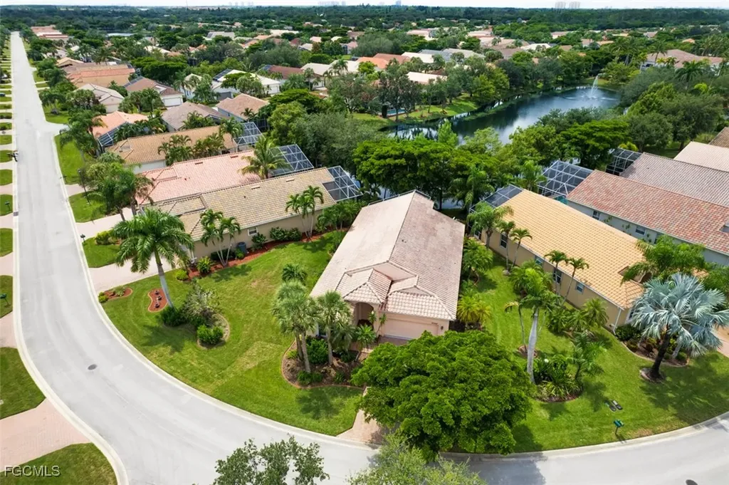 20084 Castlemaine Avenue Estero FL 33928