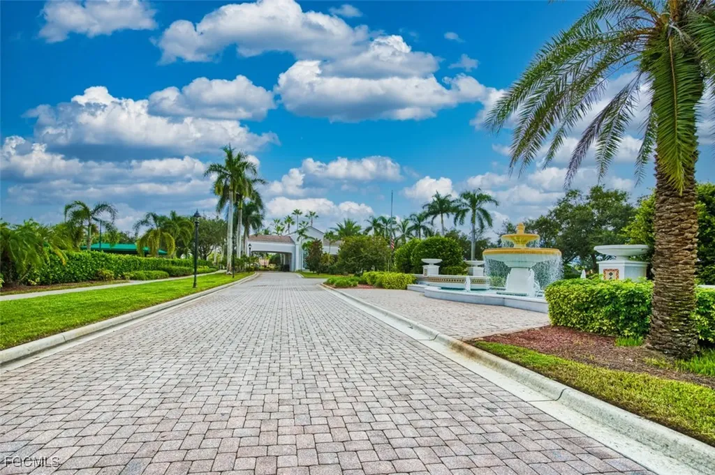 20084 Castlemaine Avenue Estero FL 33928